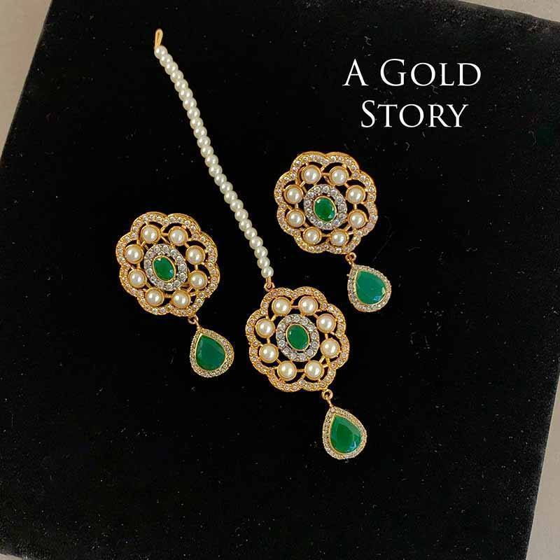 SAANVI EARRINGS AND TIKKA SET GREEN
