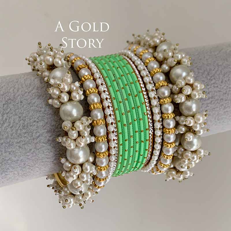 MUSKAN BANGLES SET PARROT GREEN