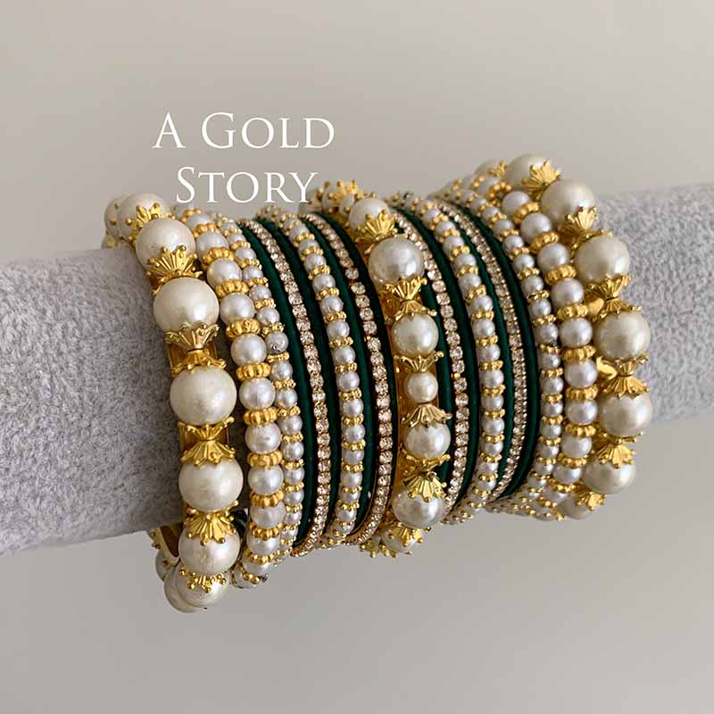 NEHA BANGLES SET EMERALD GREEN