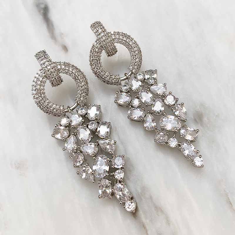 HAZEL EARRINGS WHITE