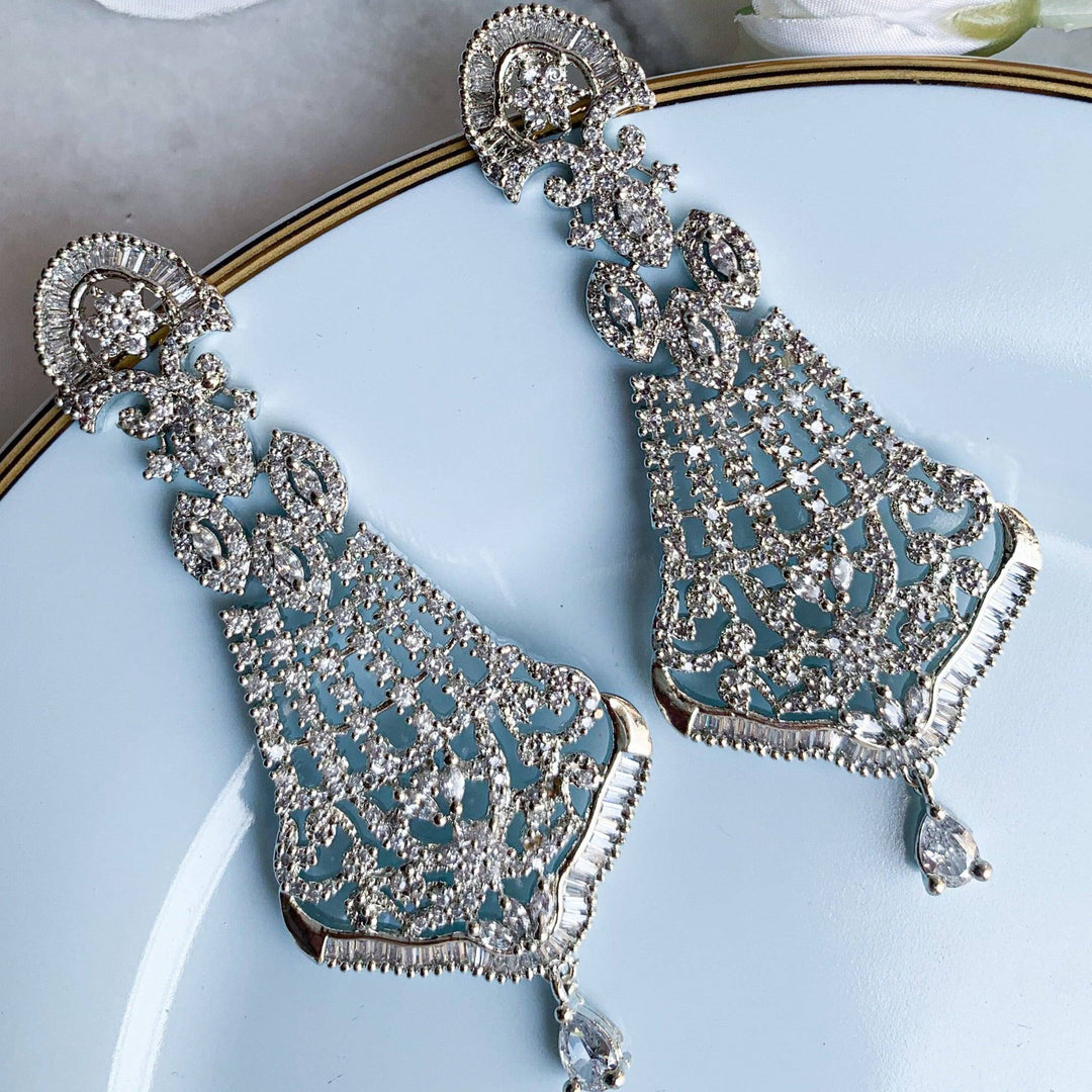 NOOR EARRINGS - A GOLD STORY