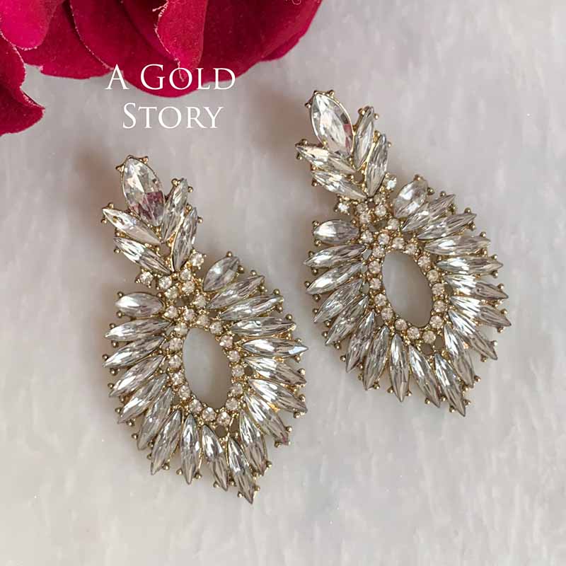 OLIVIA EARRINGS SILVER