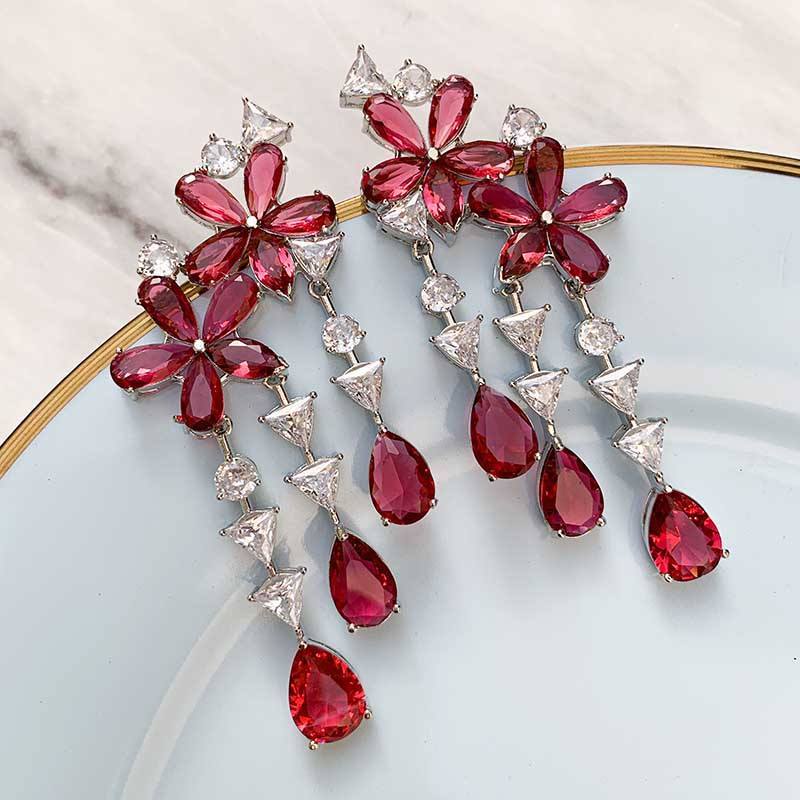 DAISY EARRINGS RED - A GOLD STORY