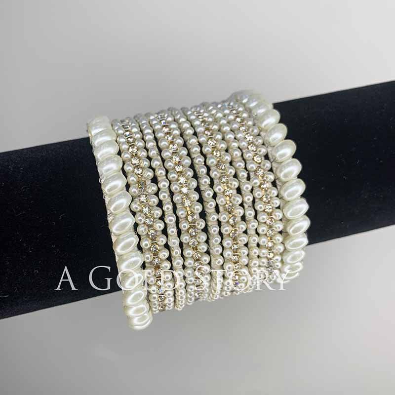 ATIQA PEARL BANGLES SET