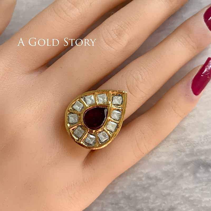 MIRHA RING RED/ MAROON