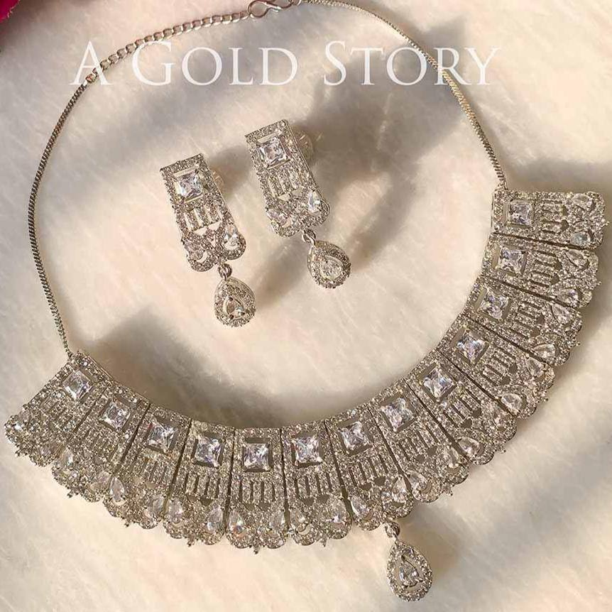 CORA SET WHITE