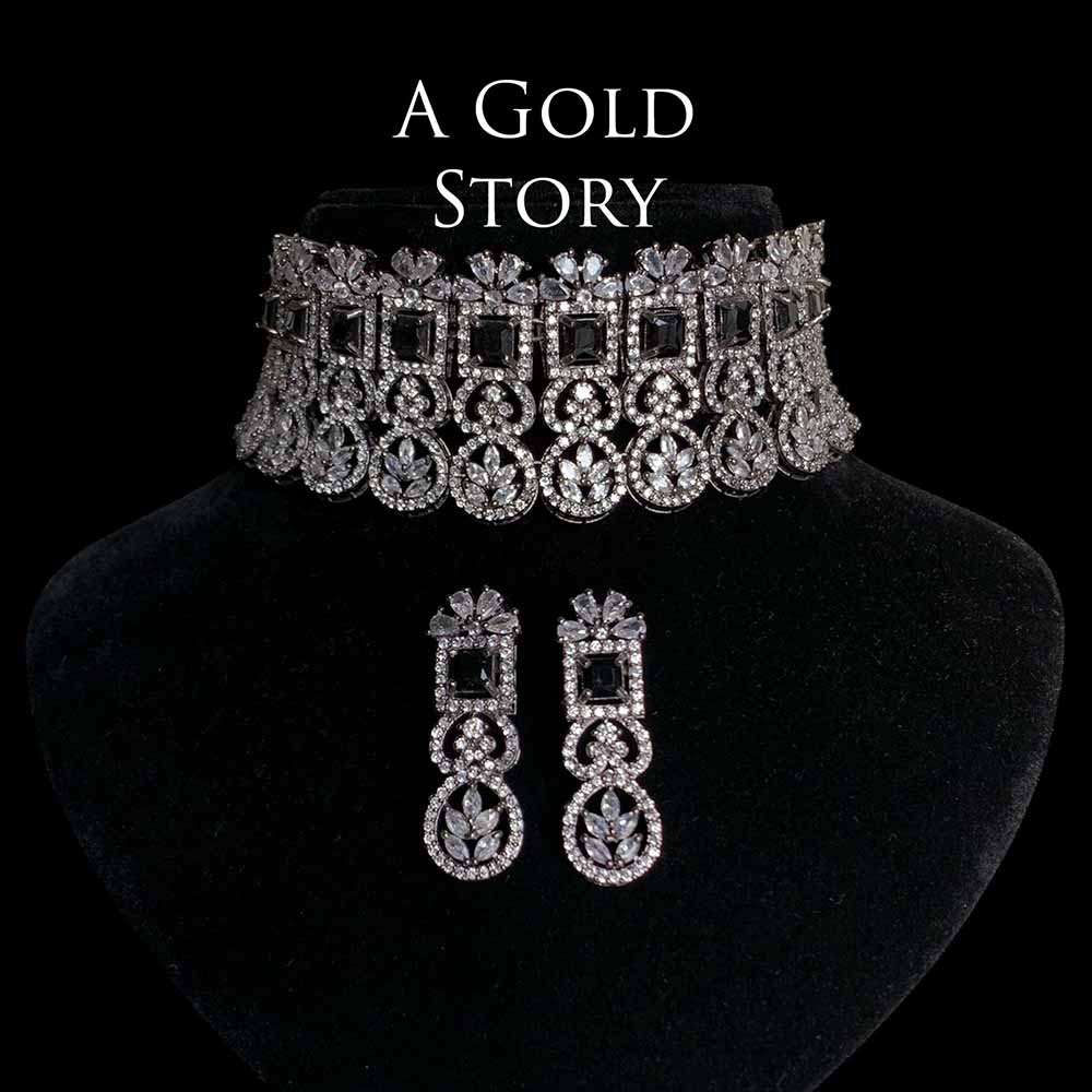 CASSANDRA CHOKER SET BLACK