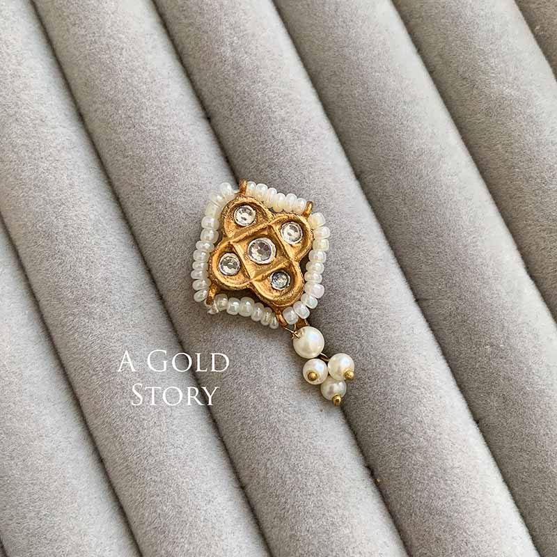 INSIYA KUNDAN NOSERING