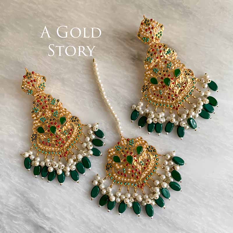 AMYRA EARRINGS AND TIKKA SET GREEN