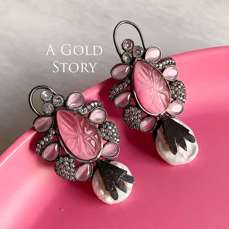 OLGA EARRINGS PINK