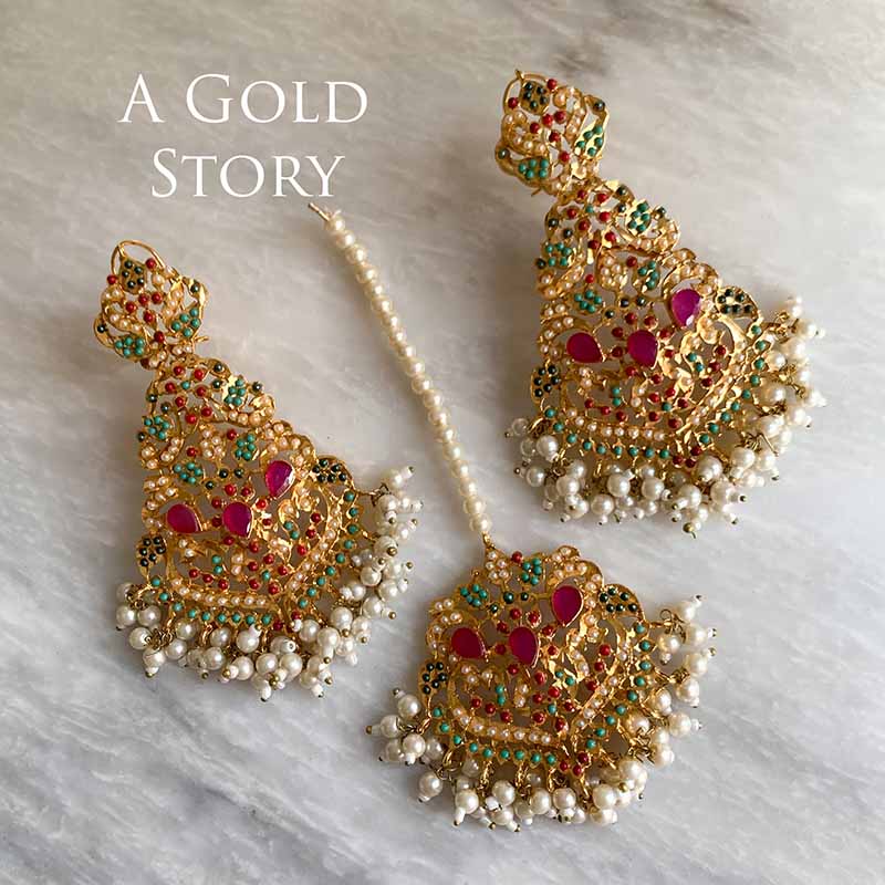 AMYRA EARRINGS AND TIKKA SET PEARL