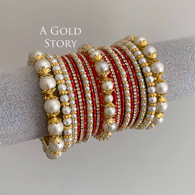 MUNTAHA BANGLES SET RED