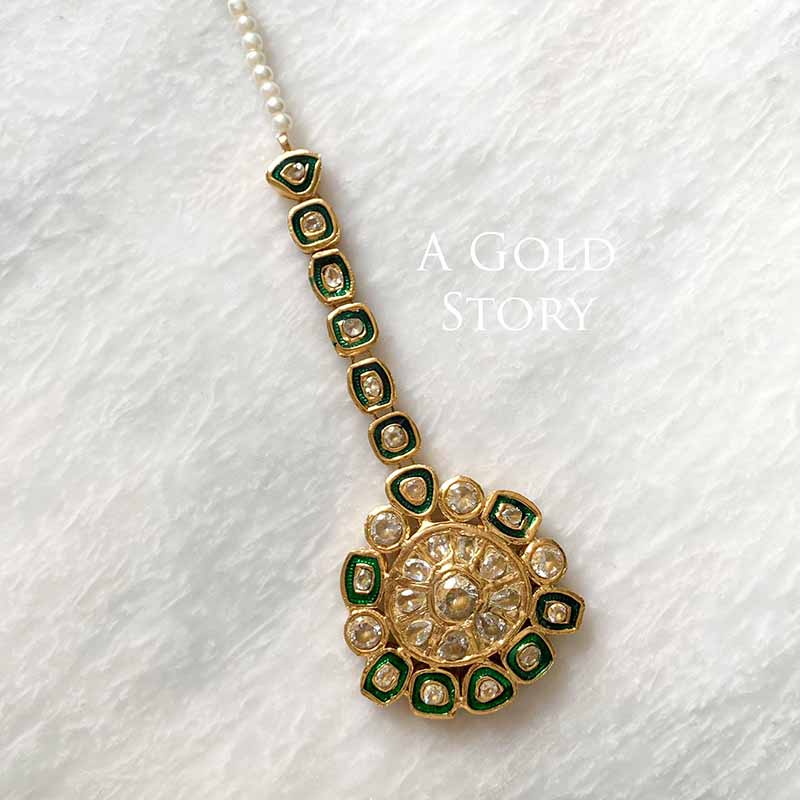 AVA KUNDAN TIKKA