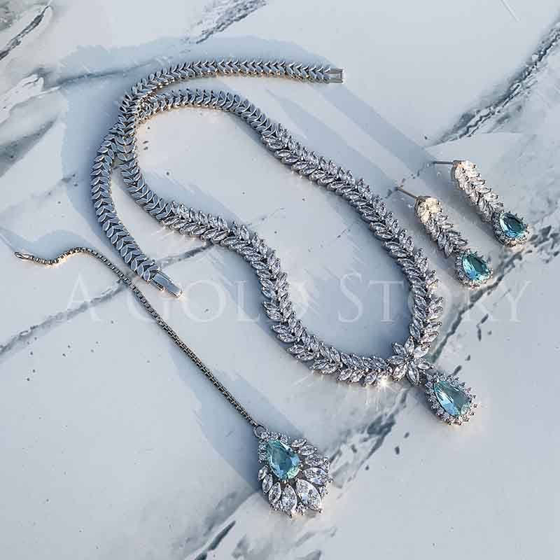 VERONICA SET AQUA BLUE - A GOLD STORY