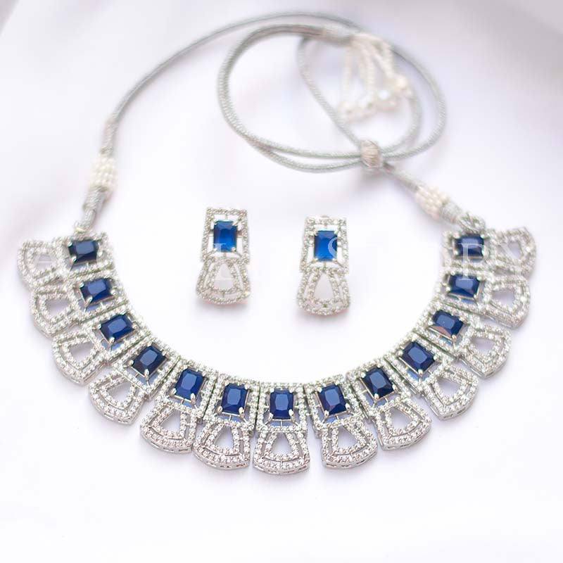 PENELOPE SET BLUE - A GOLD STORY