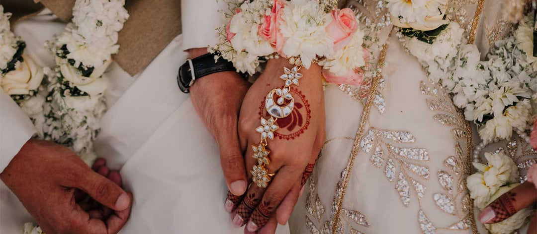 HATH PHOOL - A GOLD STORY