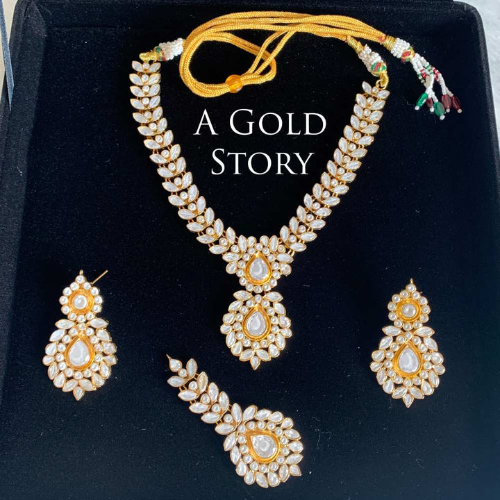 AABIS KUNDAN LPOLKI BRIDAL SET