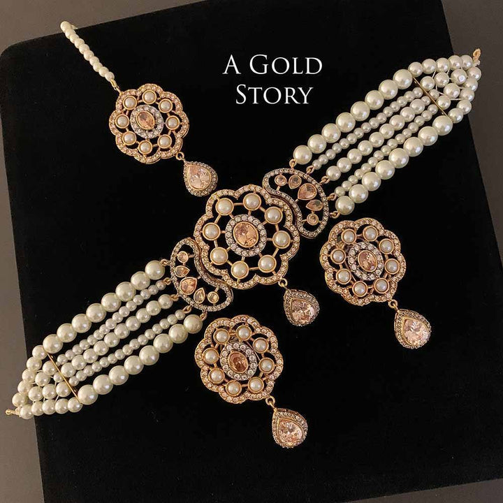 SAANVI CHOKER SET CHAMPAGNE