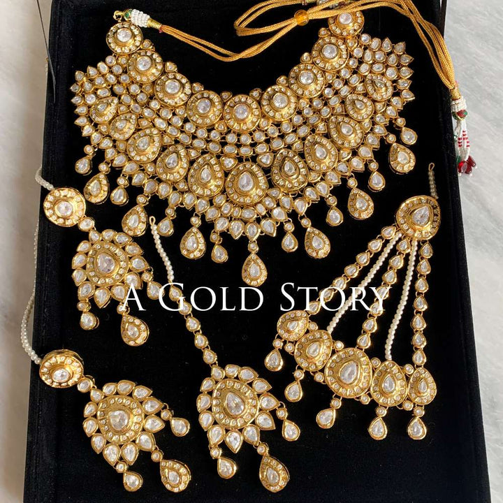 AARA KUNDAN POLKI BRIDAL SET