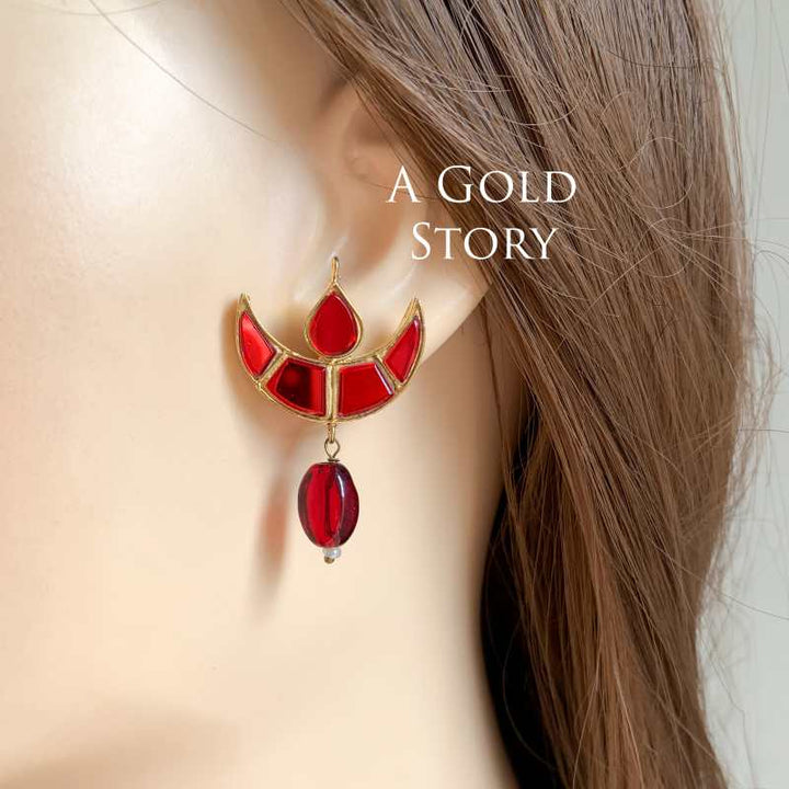 MERA CHAND EARRINGS RED/ MAROON