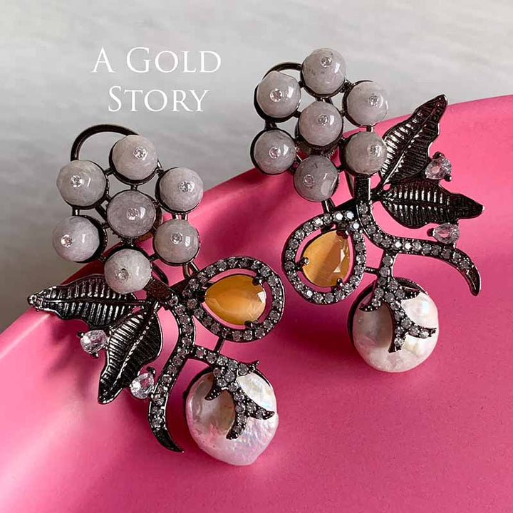 ISABELLA EARRINGS WHITE
