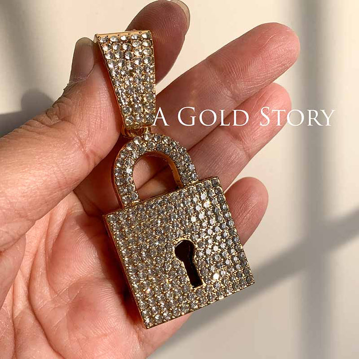 LOCK LOCKET