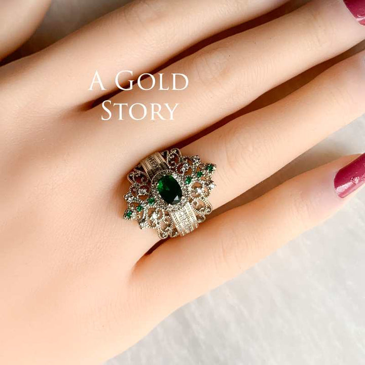 TIARA RING