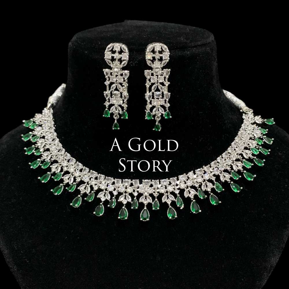 DAANIA SET EMERALD GREEN