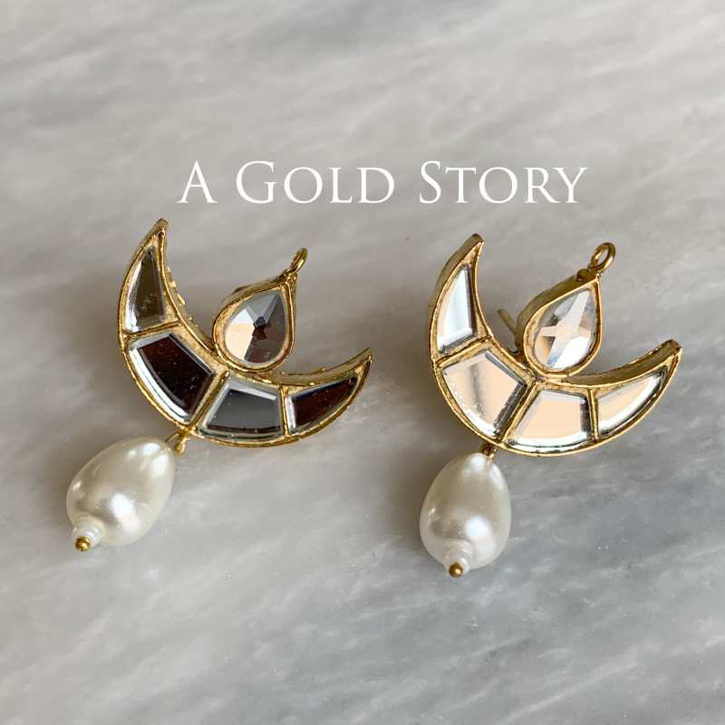 MERA CHAND EARRINGS WHITE
