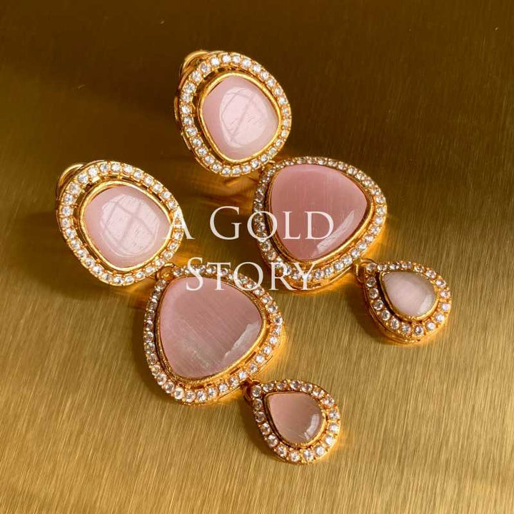 ANABIA EARRINGS PINK