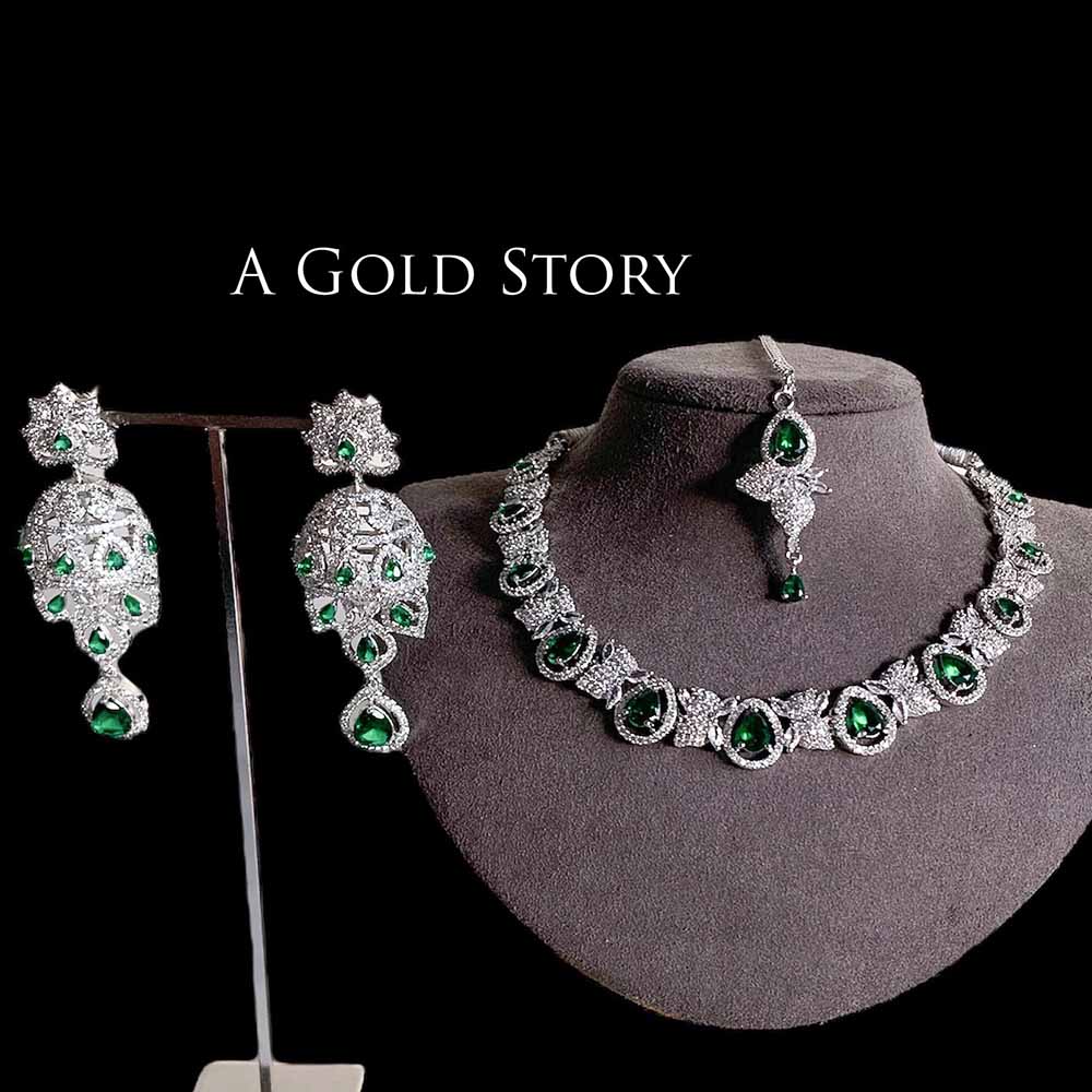 SANAZ NECKLACE SET GREEN