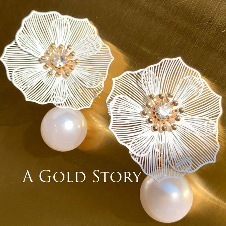 CLEMENTINE EARRINGS WHITE