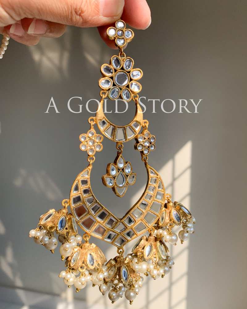 QUEEN STATEMENT KUNDAN EARRINGS