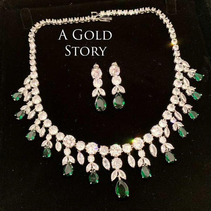 VICTORIA SET EMERALD GREEN