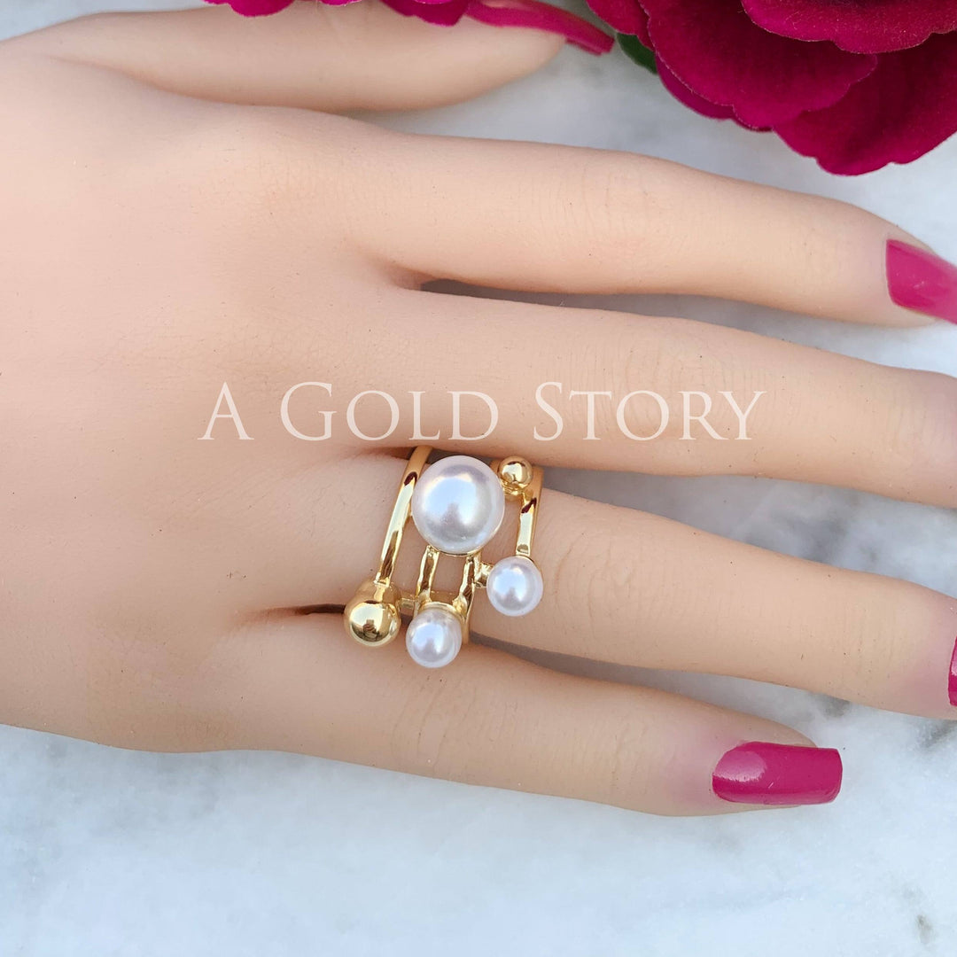 PEARLY RING - A GOLD STORY