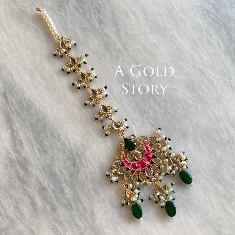 WABISA EARRINGS AND TIKKA