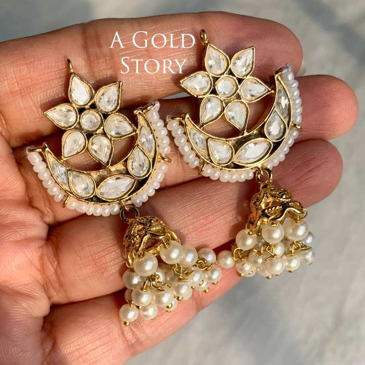 ISMINI EARRINGS PEARL