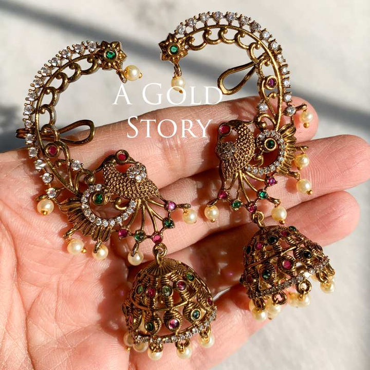 ALESHA EARCUFF JHUMKAY