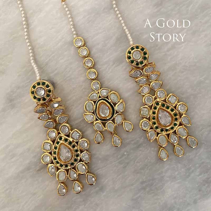AARIANA KUNDAN EARRINGS AND TIKKA EMERALD GREEN