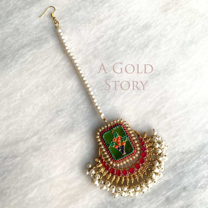 FRIDA EARRINGS AND TIKKA SET GREEN