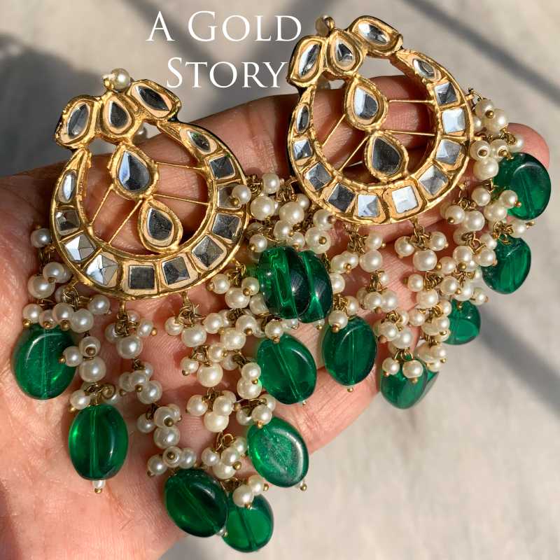 MAHIMA KUDAN EARRINGS BOTTLE GREEN
