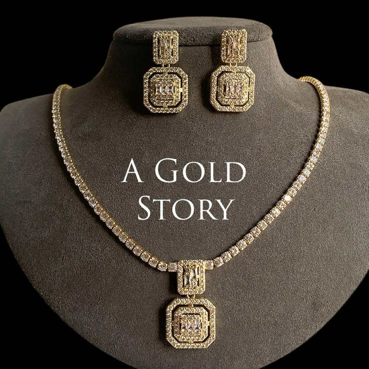 ALVINA NECKLACE SET GOLDEN