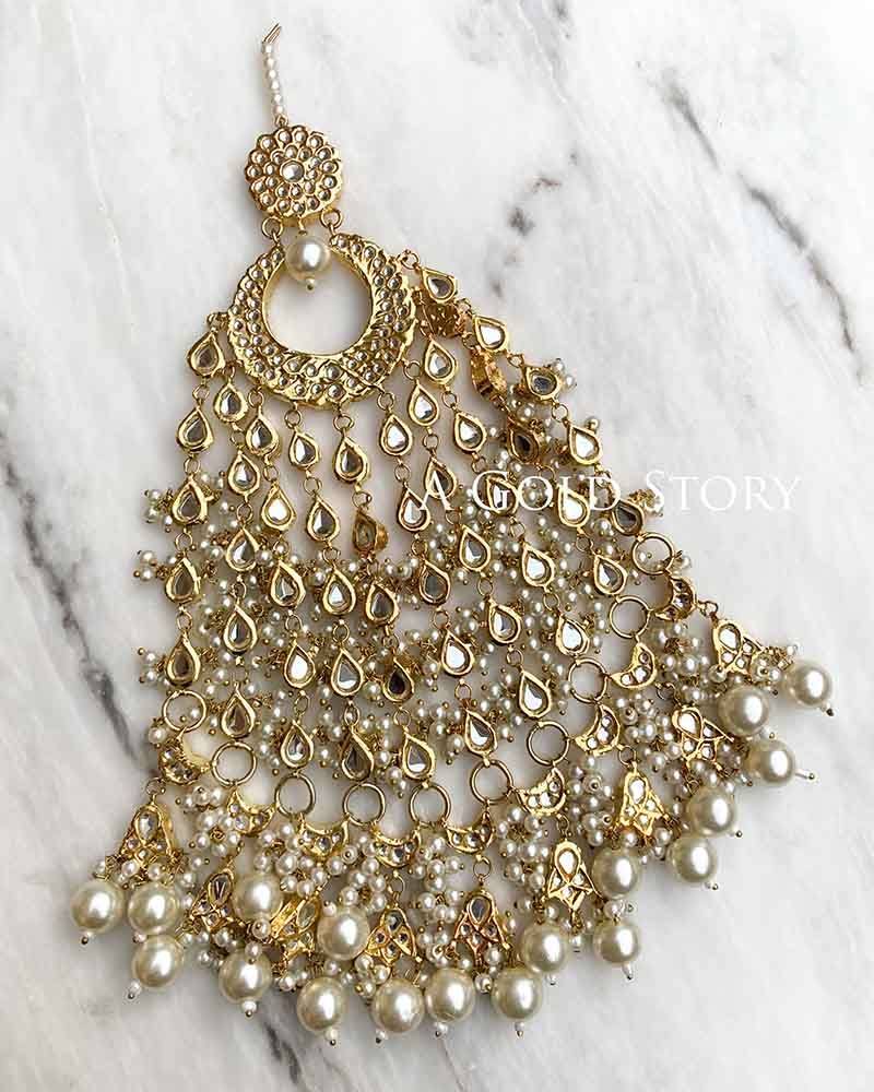 OVERSIZED KUNDAN JHOOMAR - A GOLD STORY