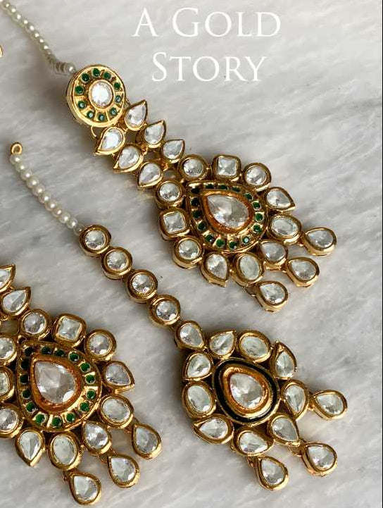 AARIANA KUNDAN EARRINGS AND TIKKA EMERALD GREEN