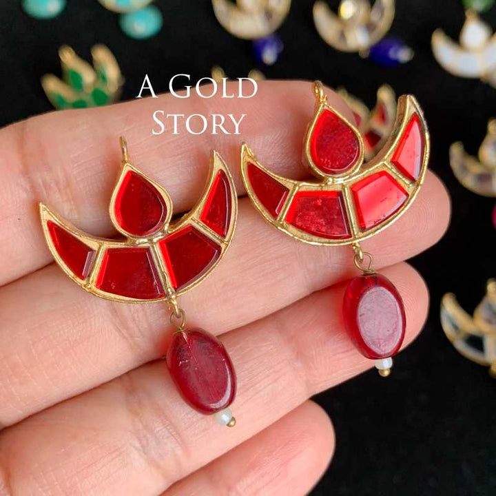 MERA CHAND EARRINGS RED/ MAROON