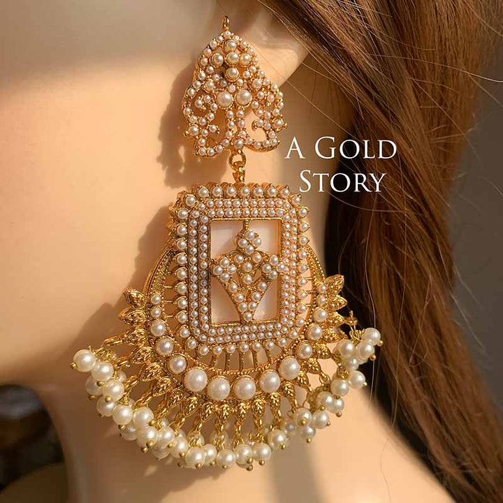 FRIDA EARRINGS PEARL GOLDEN