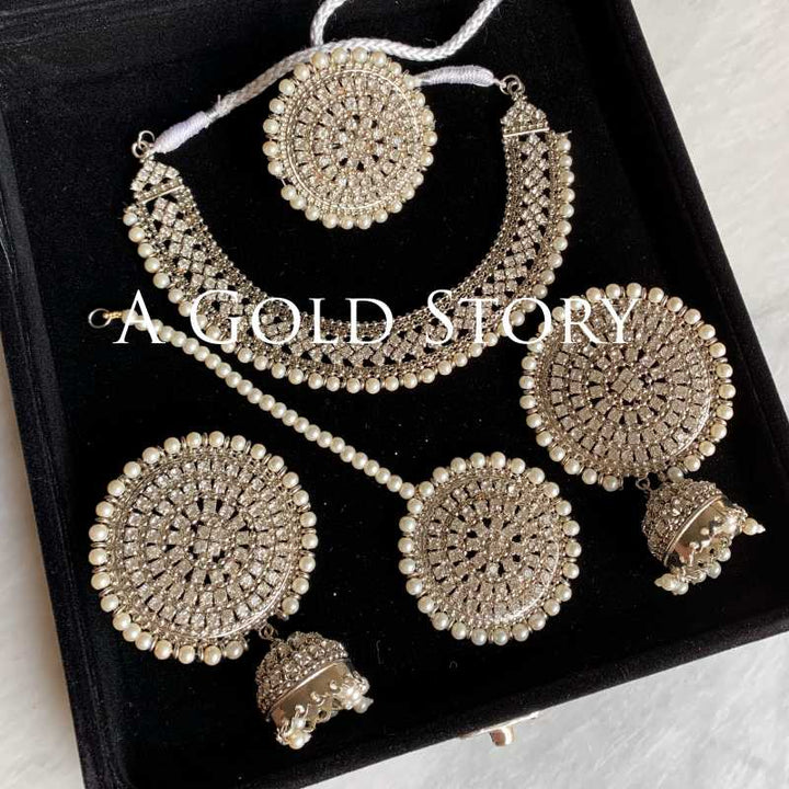 MARWA NECKLACE SET