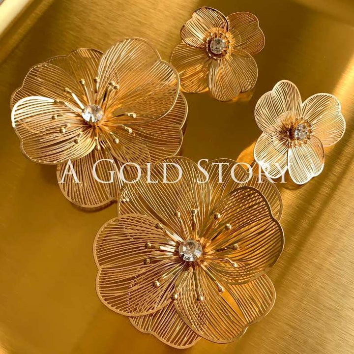 AMELIA EARRINGS GOLDEN
