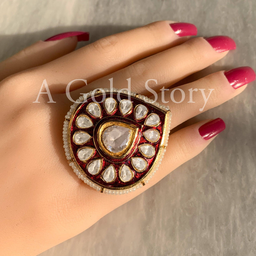 KOMAL RING MAROON - A GOLD STORY