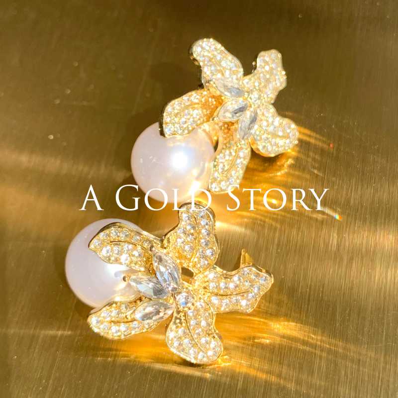 SHYLA EARRINGS GOLDEN